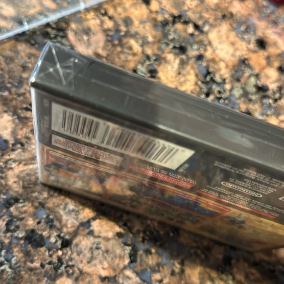 Mario & Luigi: Bowser's Inside Story (Nintendo DS, 2009) Brand New Sealed - Picture 4 of 4